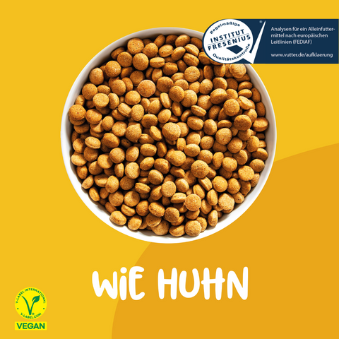Napf mit Vutter! veganem Trockenfutter wie Huhn für Hunde mit vegan Label