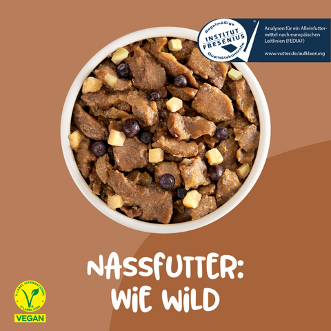 Napf mit Vutter! veganes Nassfutter wie Wild für Hunde mit Aroniabeeren und Pastinaken mit vegan Label